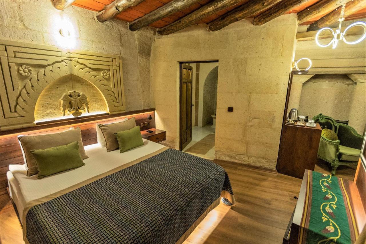 Mimi Cappadocia Luxury Cave Hotel Üchisar Bagian luar foto