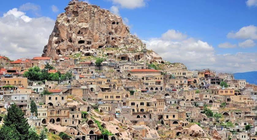 Mimi Cappadocia Luxury Cave Hotel Üchisar Bagian luar foto